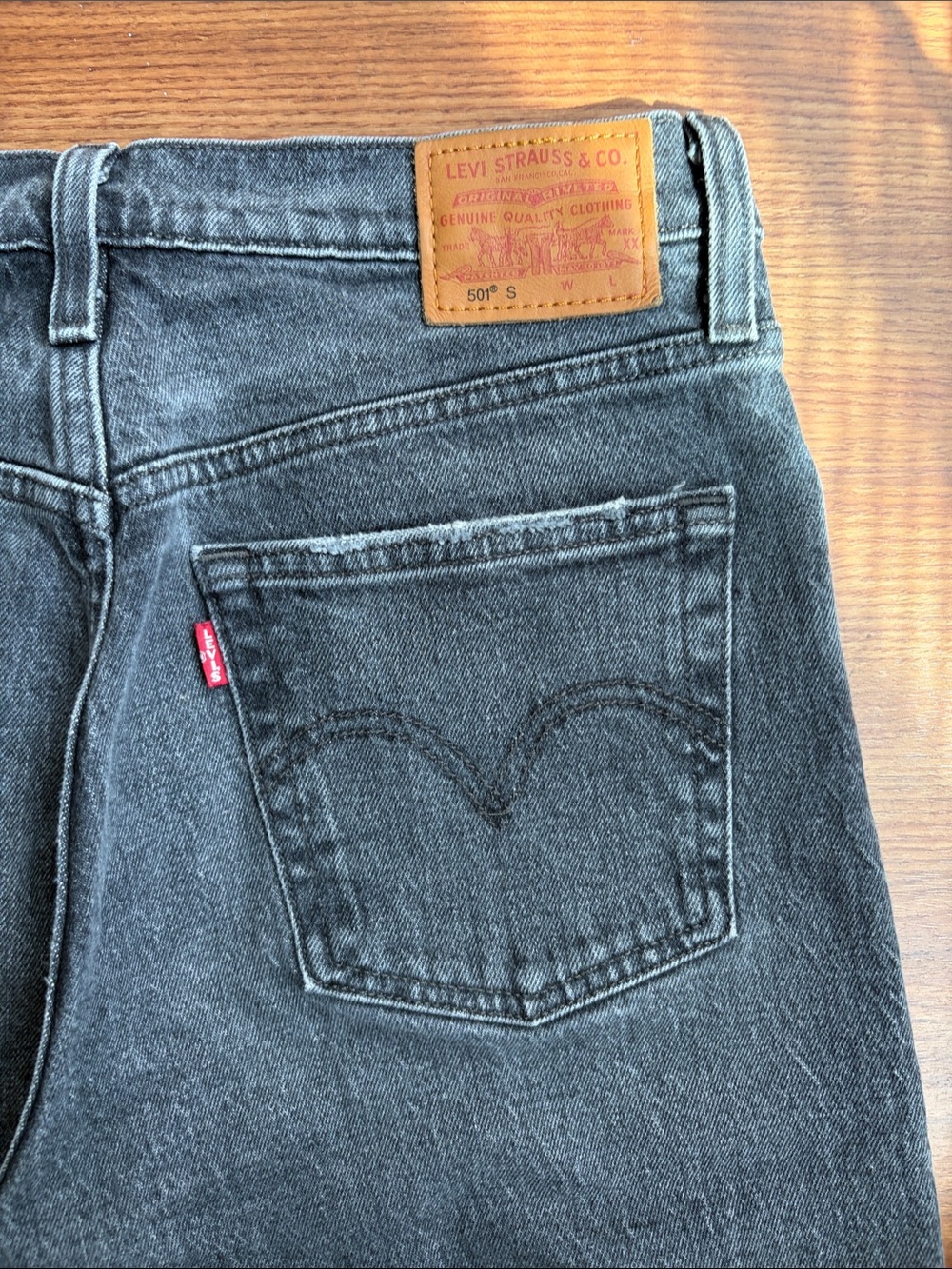 Levi's womans 501 Black Denim Jeans